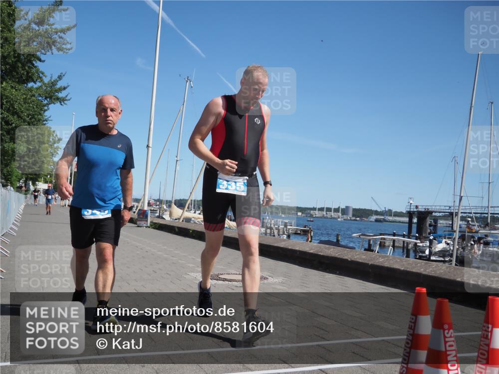 17.08.2025 - KN Förde Triathlon 2025 KatJ http://msf.ph/oto/8581604 17.08.2025 12:21:42 Laufen 335, 349, 359 meine-sportfotos.de