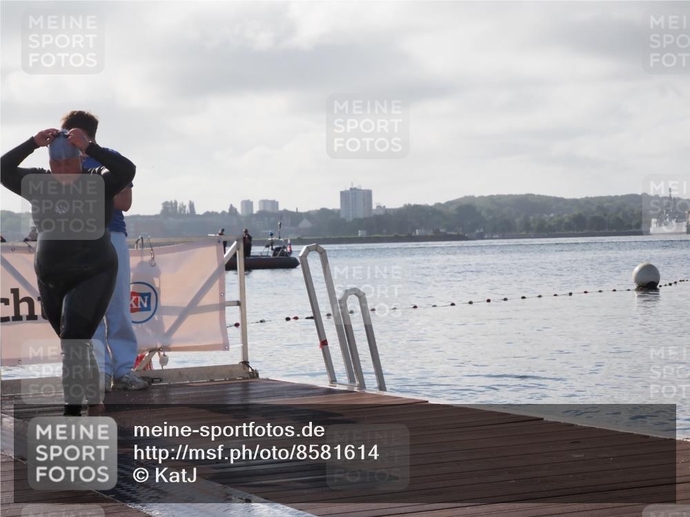 17.08.2025 - KN Förde Triathlon 2025 KatJ http://msf.ph/oto/8581614 17.08.2025 09:33:28 Schwimmen 238, 238 meine-sportfotos.de