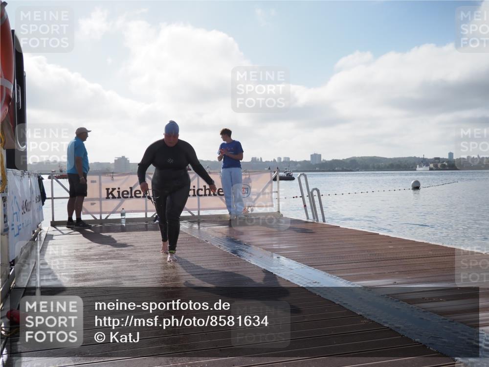 17.08.2025 - KN Förde Triathlon 2025 KatJ http://msf.ph/oto/8581634 17.08.2025 09:33:30 Schwimmen 238, 238 meine-sportfotos.de