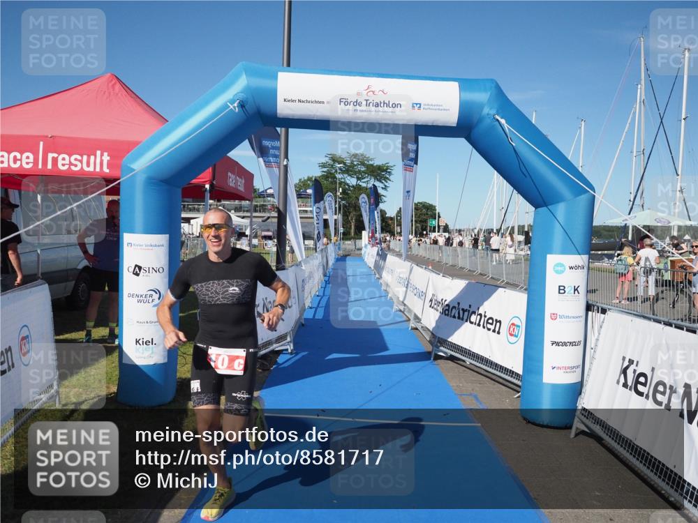 17.08.2025 - KN Förde Triathlon 2025 MichiJ http://msf.ph/oto/8581717 17.08.2025 16:31:35 Laufen  meine-sportfotos.de