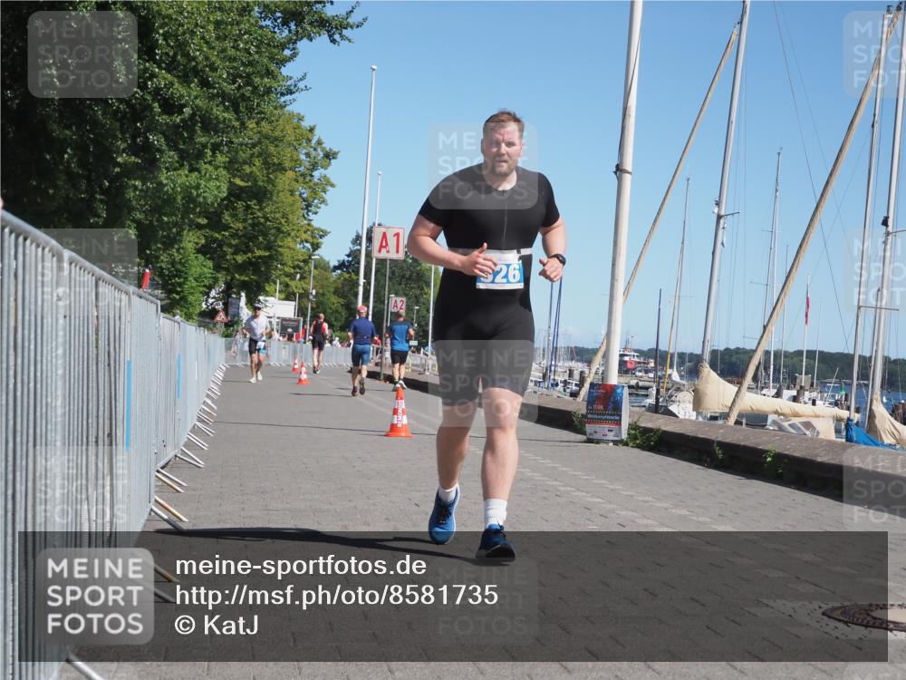 17.08.2025 - KN Förde Triathlon 2025 KatJ http://msf.ph/oto/8581735 17.08.2025 12:22:05 Laufen 326 meine-sportfotos.de