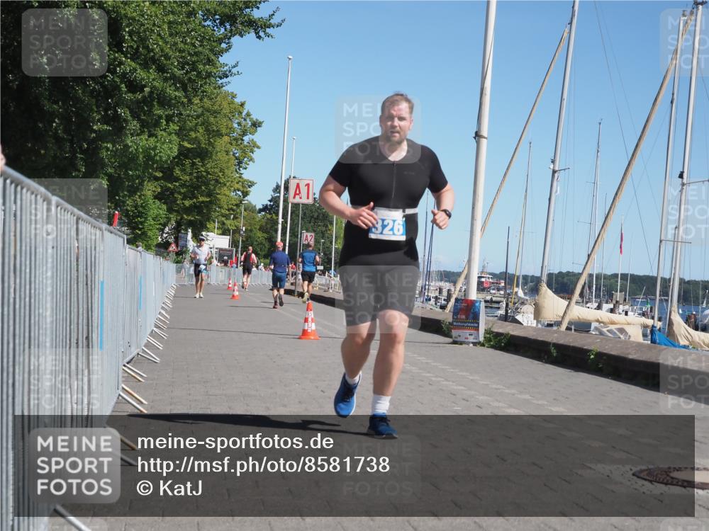 17.08.2025 - KN Förde Triathlon 2025 KatJ http://msf.ph/oto/8581738 17.08.2025 12:22:05 Laufen 326 meine-sportfotos.de