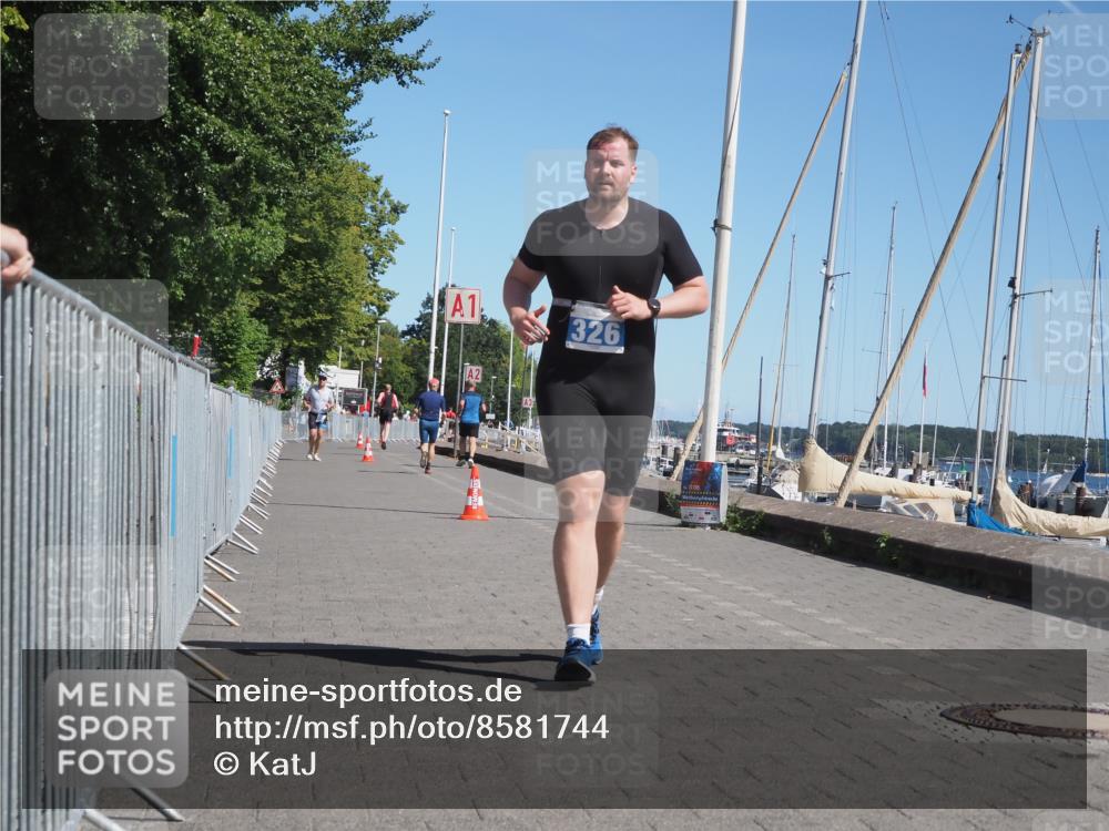 17.08.2025 - KN Förde Triathlon 2025 KatJ http://msf.ph/oto/8581744 17.08.2025 12:22:05 Laufen 326 meine-sportfotos.de