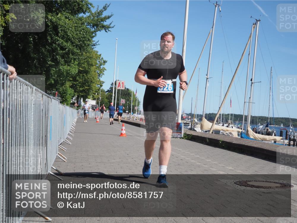 17.08.2025 - KN Förde Triathlon 2025 KatJ http://msf.ph/oto/8581757 17.08.2025 12:22:06 Laufen 326 meine-sportfotos.de