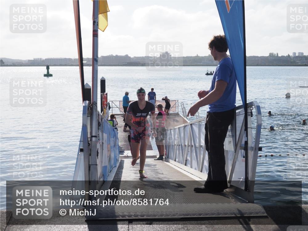17.08.2025 - KN Förde Triathlon 2025 MichiJ http://msf.ph/oto/8581764 17.08.2025 09:20:42 Schwimmen 188, 211, 240, 241, 188, 197, 228, 240, 241 meine-sportfotos.de