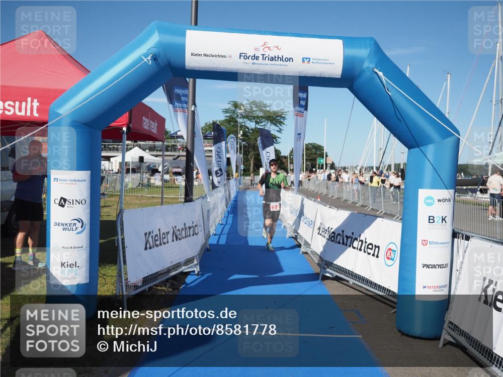 17.08.2025 - KN Förde Triathlon 2025 MichiJ http://msf.ph/oto/8581778 17.08.2025 16:32:29 Laufen 13 meine-sportfotos.de