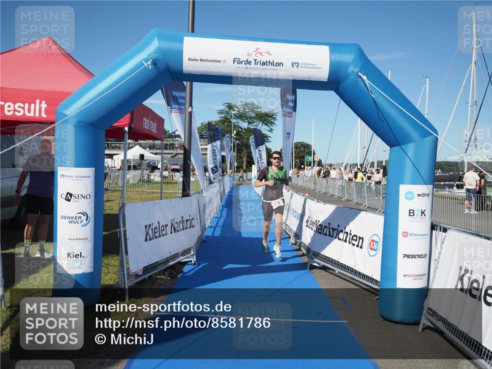 17.08.2025 - KN Förde Triathlon 2025 MichiJ http://msf.ph/oto/8581786 17.08.2025 16:32:29 Laufen 13 meine-sportfotos.de