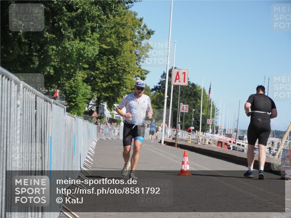 17.08.2025 - KN Förde Triathlon 2025 KatJ http://msf.ph/oto/8581792 17.08.2025 12:22:17 Laufen 375 meine-sportfotos.de