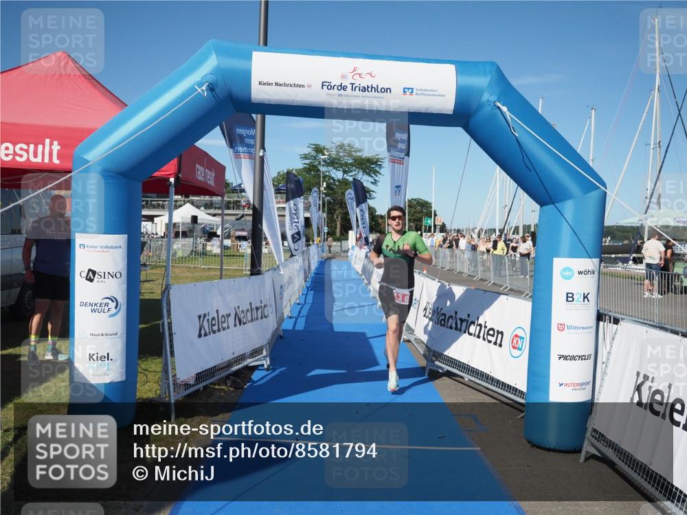 17.08.2025 - KN Förde Triathlon 2025 MichiJ http://msf.ph/oto/8581794 17.08.2025 16:32:29 Laufen 13 meine-sportfotos.de