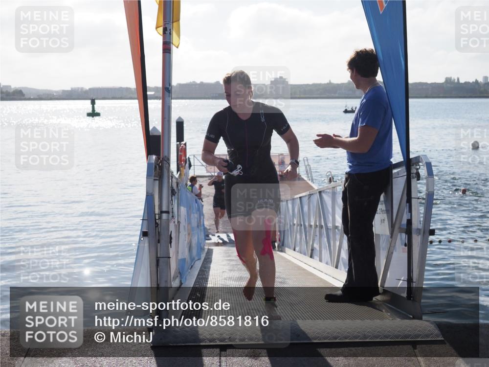 17.08.2025 - KN Förde Triathlon 2025 MichiJ http://msf.ph/oto/8581816 17.08.2025 09:20:46 Schwimmen 188, 228, 240, 241, 197, 205, 228, 241 meine-sportfotos.de
