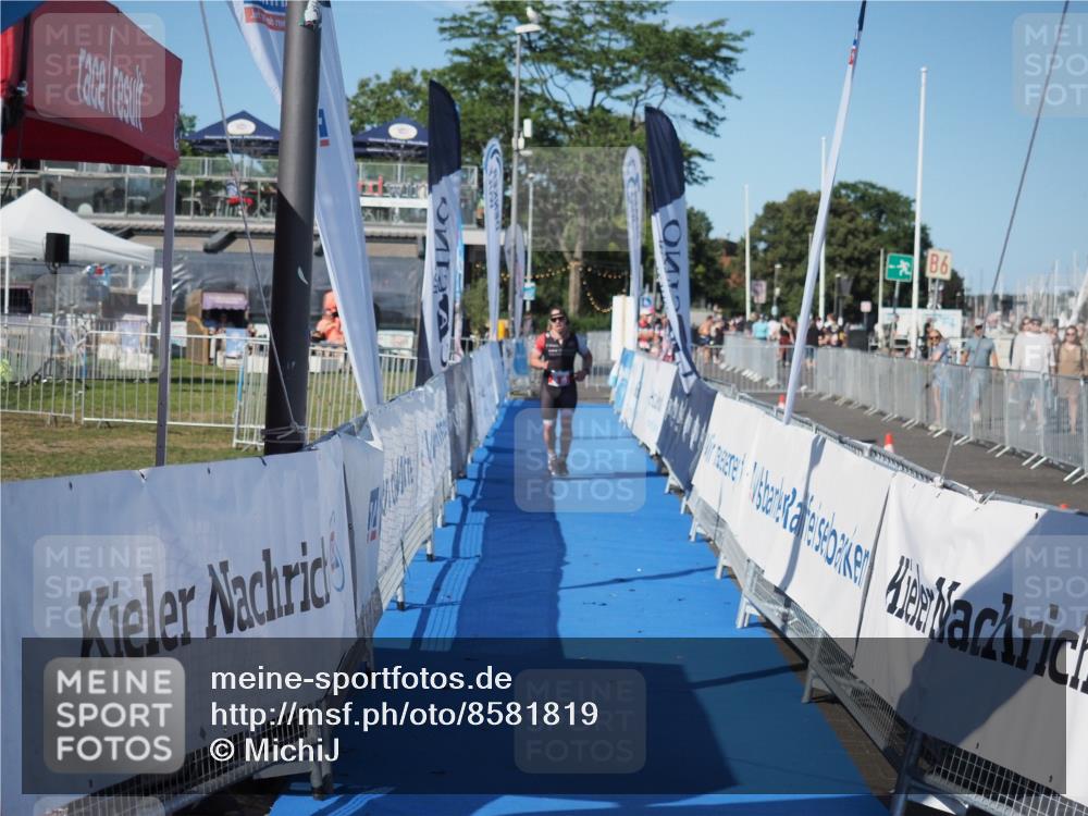 17.08.2025 - KN Förde Triathlon 2025 MichiJ http://msf.ph/oto/8581819 17.08.2025 16:34:16 Laufen  meine-sportfotos.de