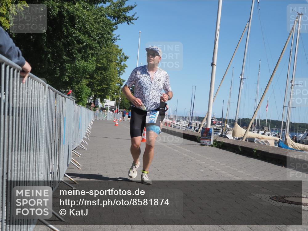 17.08.2025 - KN Förde Triathlon 2025 KatJ http://msf.ph/oto/8581874 17.08.2025 12:22:21 Laufen 375 meine-sportfotos.de
