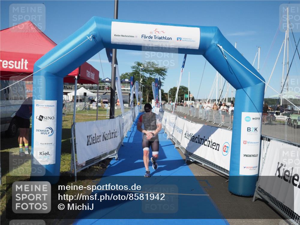 17.08.2025 - KN Förde Triathlon 2025 MichiJ http://msf.ph/oto/8581942 17.08.2025 16:34:23 Laufen 5 meine-sportfotos.de