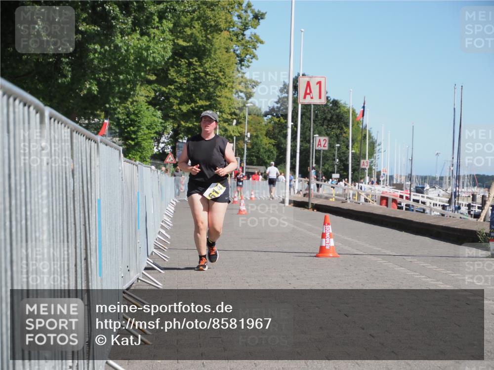 17.08.2025 - KN Förde Triathlon 2025 KatJ http://msf.ph/oto/8581967 17.08.2025 12:22:57 Laufen 614 meine-sportfotos.de