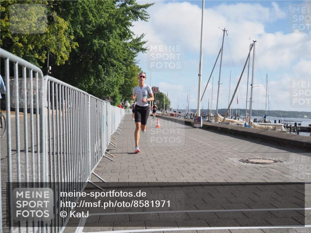17.08.2025 - KN Förde Triathlon 2025 KatJ http://msf.ph/oto/8581971 17.08.2025 09:59:24 Laufen 105 meine-sportfotos.de