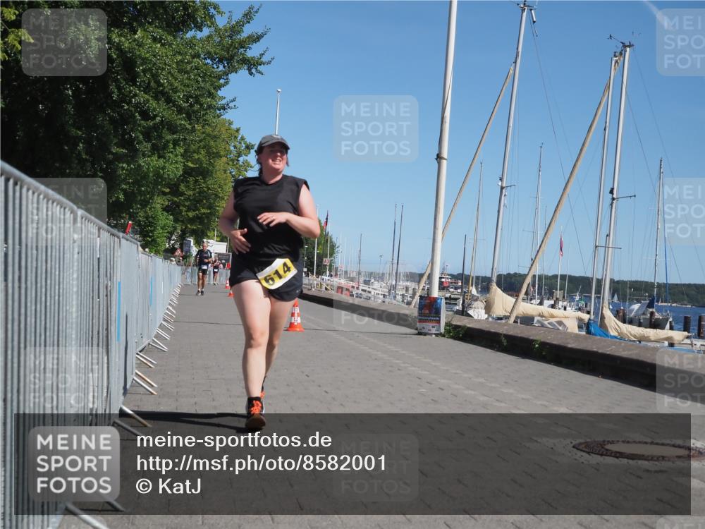 17.08.2025 - KN Förde Triathlon 2025 KatJ http://msf.ph/oto/8582001 17.08.2025 12:23:01 Laufen 614 meine-sportfotos.de