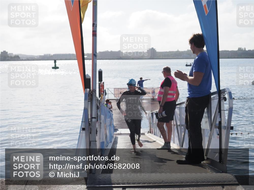 17.08.2025 - KN Förde Triathlon 2025 MichiJ http://msf.ph/oto/8582008 17.08.2025 09:21:01 Schwimmen 197, 200, 205, 228, 200, 205, 216, 223 meine-sportfotos.de