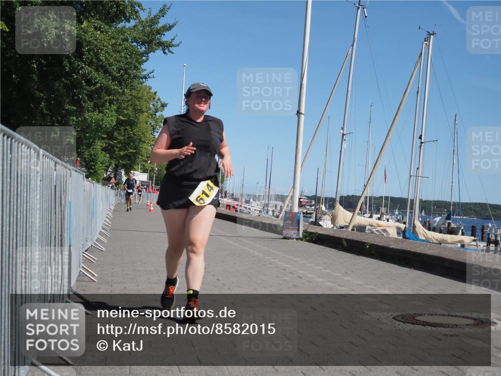 17.08.2025 - KN Förde Triathlon 2025 KatJ http://msf.ph/oto/8582015 17.08.2025 12:23:02 Laufen 614 meine-sportfotos.de