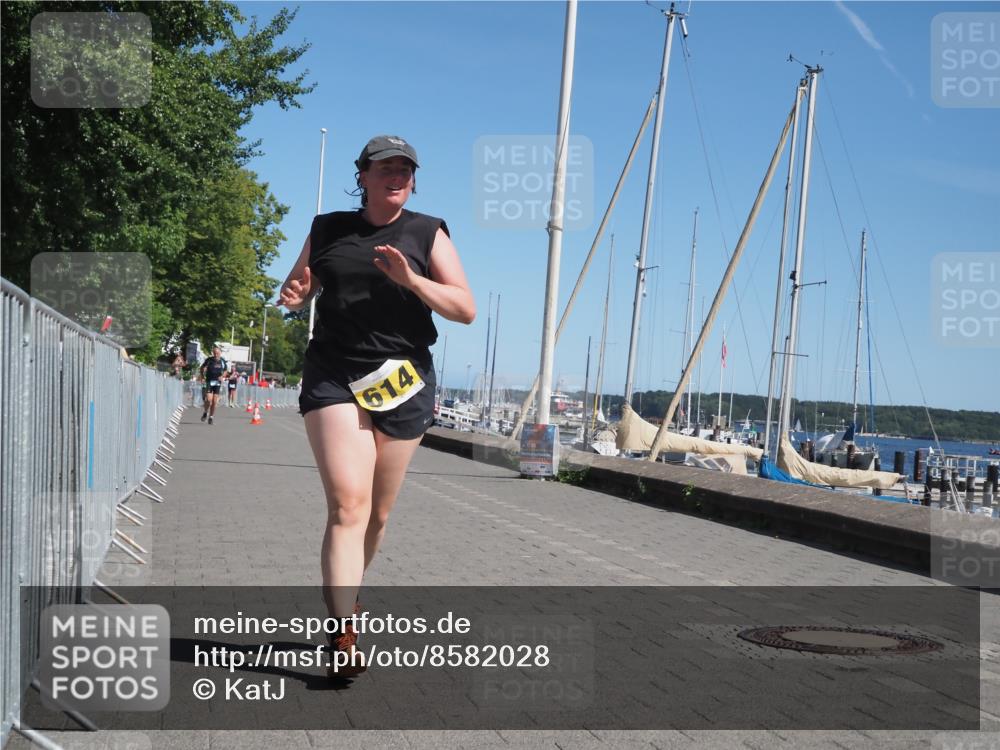 17.08.2025 - KN Förde Triathlon 2025 KatJ http://msf.ph/oto/8582028 17.08.2025 12:23:02 Laufen 614 meine-sportfotos.de