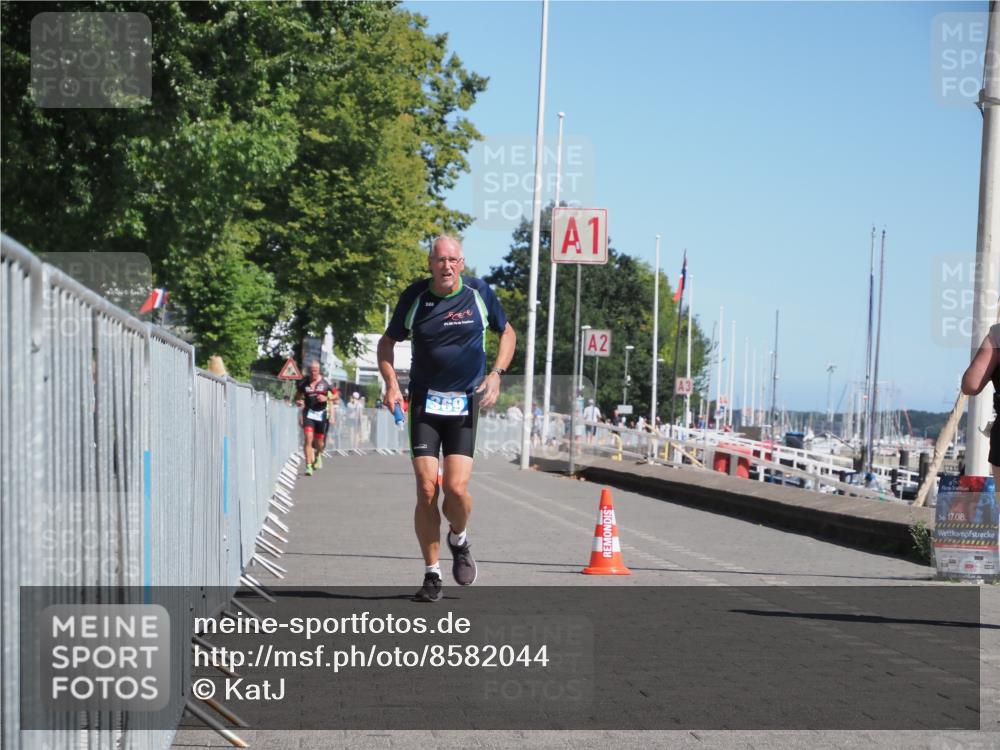 17.08.2025 - KN Förde Triathlon 2025 KatJ http://msf.ph/oto/8582044 17.08.2025 12:23:12 Laufen 369 meine-sportfotos.de