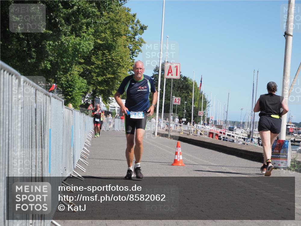 17.08.2025 - KN Förde Triathlon 2025 KatJ http://msf.ph/oto/8582062 17.08.2025 12:23:13 Laufen 369 meine-sportfotos.de