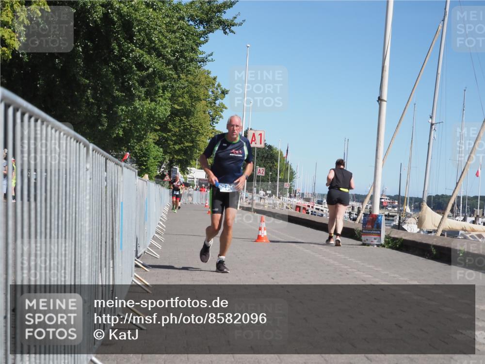 17.08.2025 - KN Förde Triathlon 2025 KatJ http://msf.ph/oto/8582096 17.08.2025 12:23:14 Laufen 369 meine-sportfotos.de