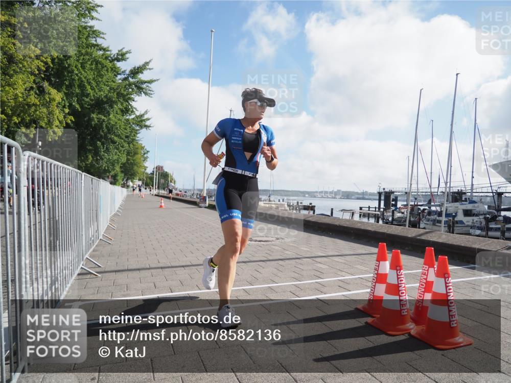 17.08.2025 - KN Förde Triathlon 2025 KatJ http://msf.ph/oto/8582136 17.08.2025 09:59:35 Laufen 109 meine-sportfotos.de