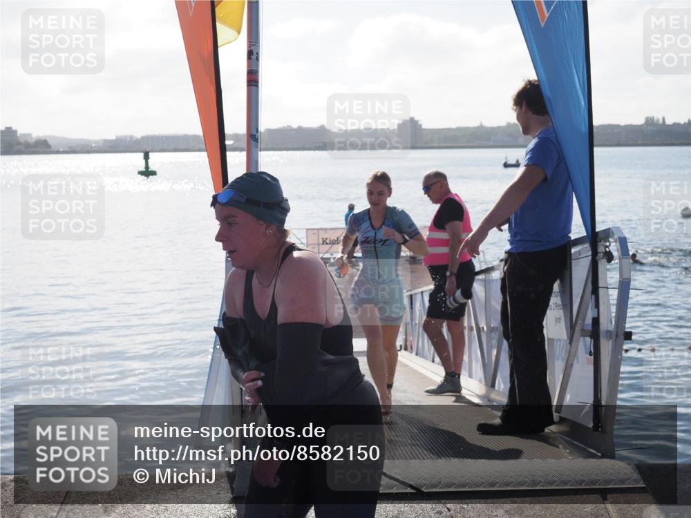 17.08.2025 - KN Förde Triathlon 2025 MichiJ http://msf.ph/oto/8582150 17.08.2025 09:21:08 Schwimmen 197, 200, 205, 216, 223, 216, 223 meine-sportfotos.de