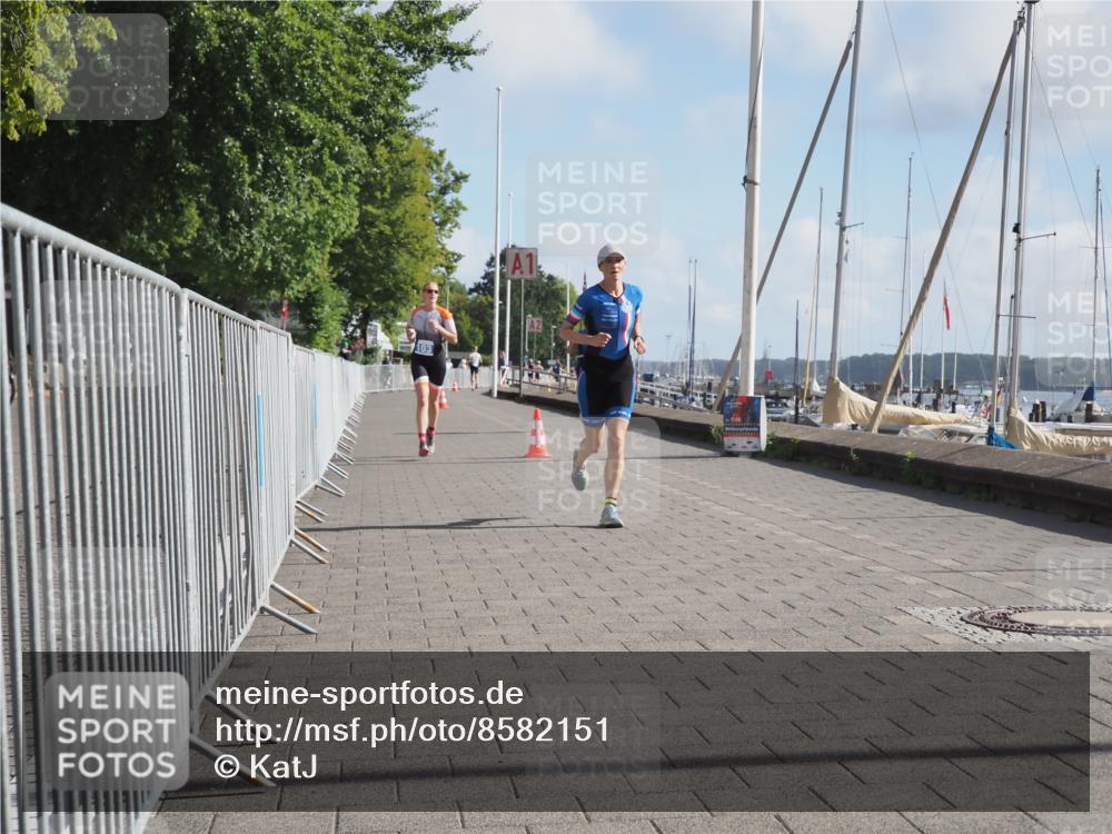 17.08.2025 - KN Förde Triathlon 2025 KatJ http://msf.ph/oto/8582151 17.08.2025 09:59:45 Laufen 103, 108 meine-sportfotos.de
