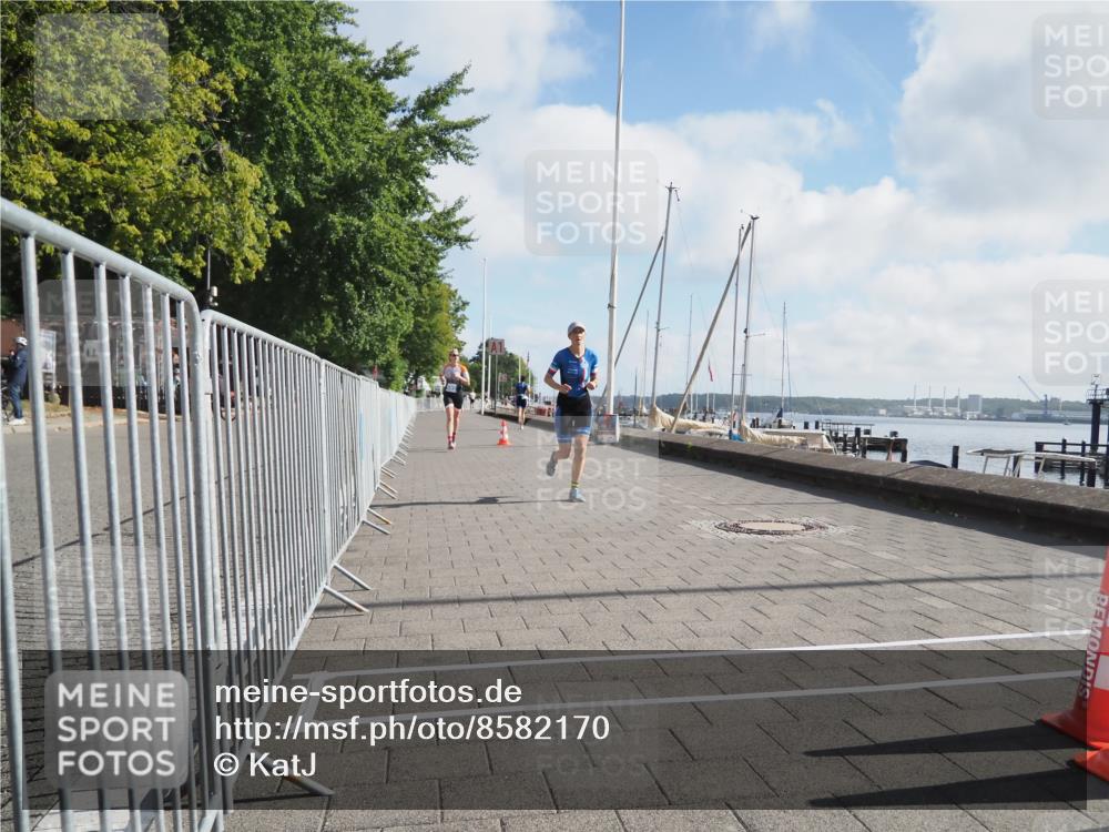 17.08.2025 - KN Förde Triathlon 2025 KatJ http://msf.ph/oto/8582170 17.08.2025 09:59:46 Laufen 103, 108 meine-sportfotos.de
