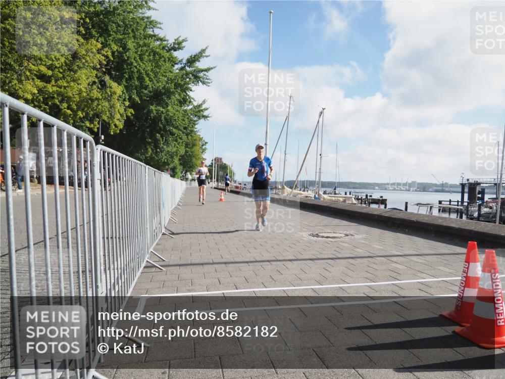 17.08.2025 - KN Förde Triathlon 2025 KatJ http://msf.ph/oto/8582182 17.08.2025 09:59:47 Laufen 103, 108 meine-sportfotos.de