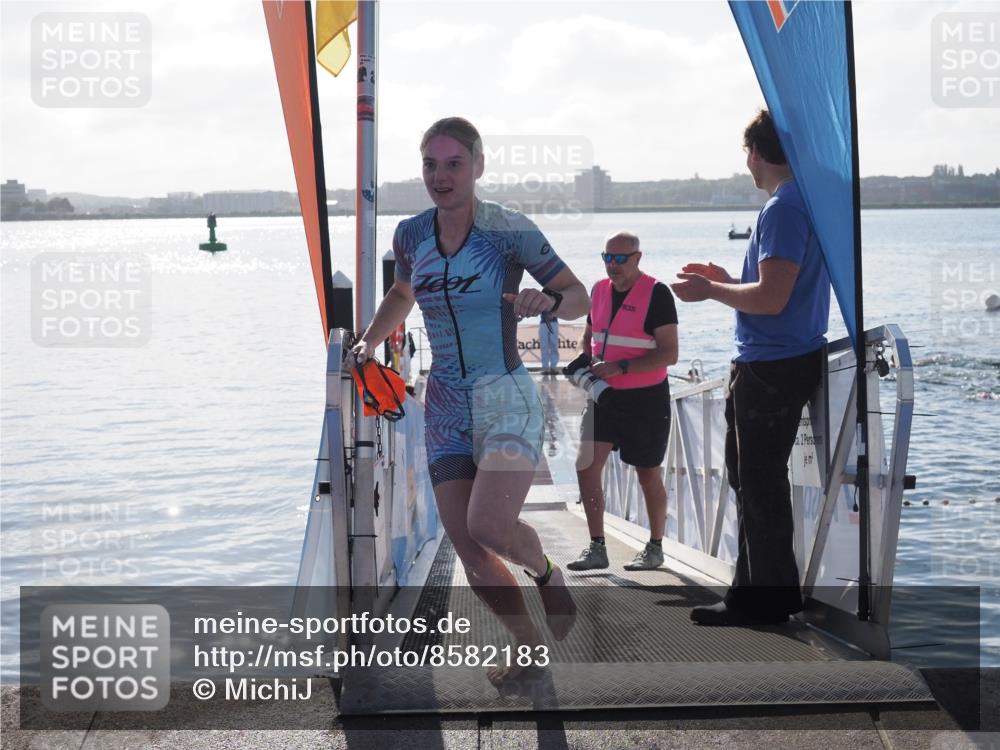 17.08.2025 - KN Förde Triathlon 2025 MichiJ http://msf.ph/oto/8582183 17.08.2025 09:21:09 Schwimmen 200, 205, 216, 223, 216 meine-sportfotos.de