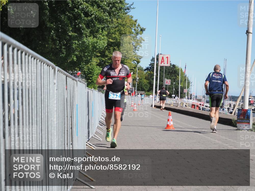 17.08.2025 - KN Förde Triathlon 2025 KatJ http://msf.ph/oto/8582192 17.08.2025 12:23:27 Laufen 332, 634 meine-sportfotos.de