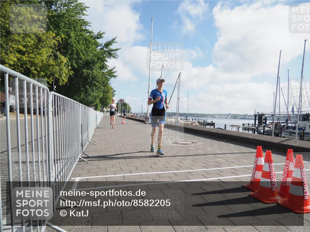17.08.2025 - KN Förde Triathlon 2025 KatJ http://msf.ph/oto/8582205 17.08.2025 09:59:47 Laufen 103, 108 meine-sportfotos.de