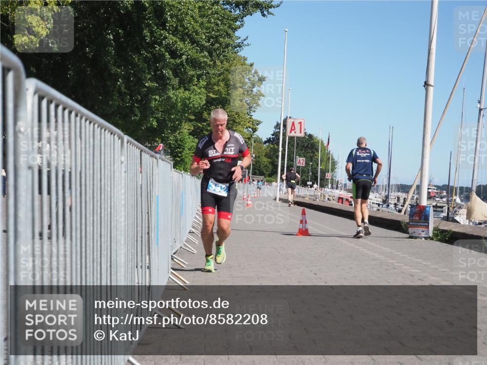 17.08.2025 - KN Förde Triathlon 2025 KatJ http://msf.ph/oto/8582208 17.08.2025 12:23:27 Laufen 332, 634 meine-sportfotos.de