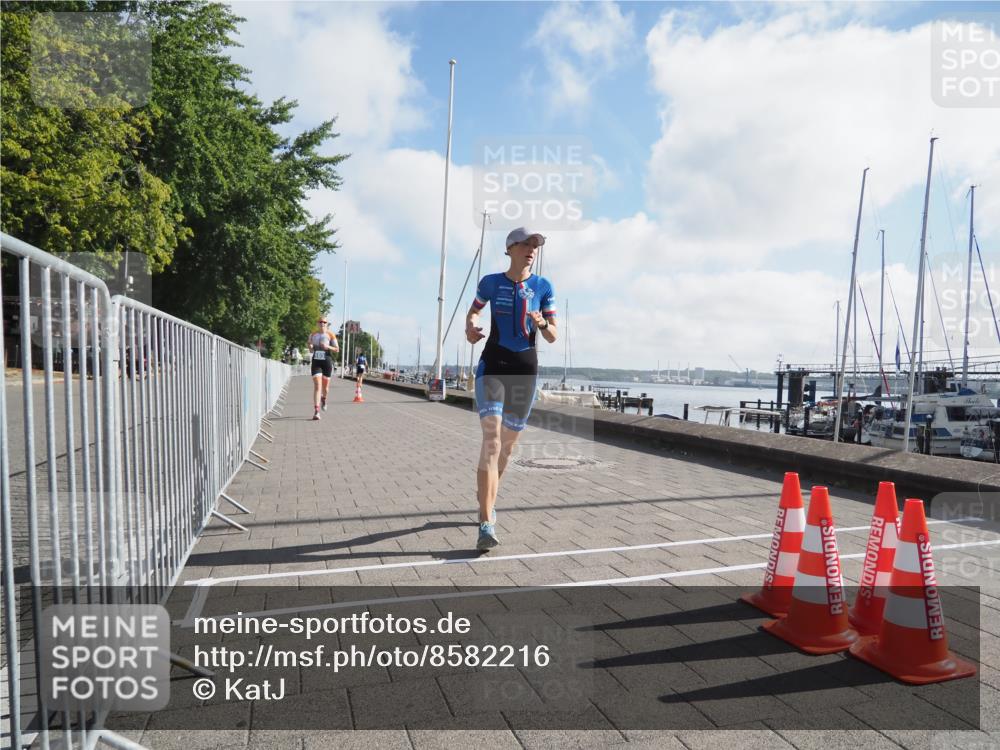 17.08.2025 - KN Förde Triathlon 2025 KatJ http://msf.ph/oto/8582216 17.08.2025 09:59:48 Laufen 103, 108 meine-sportfotos.de