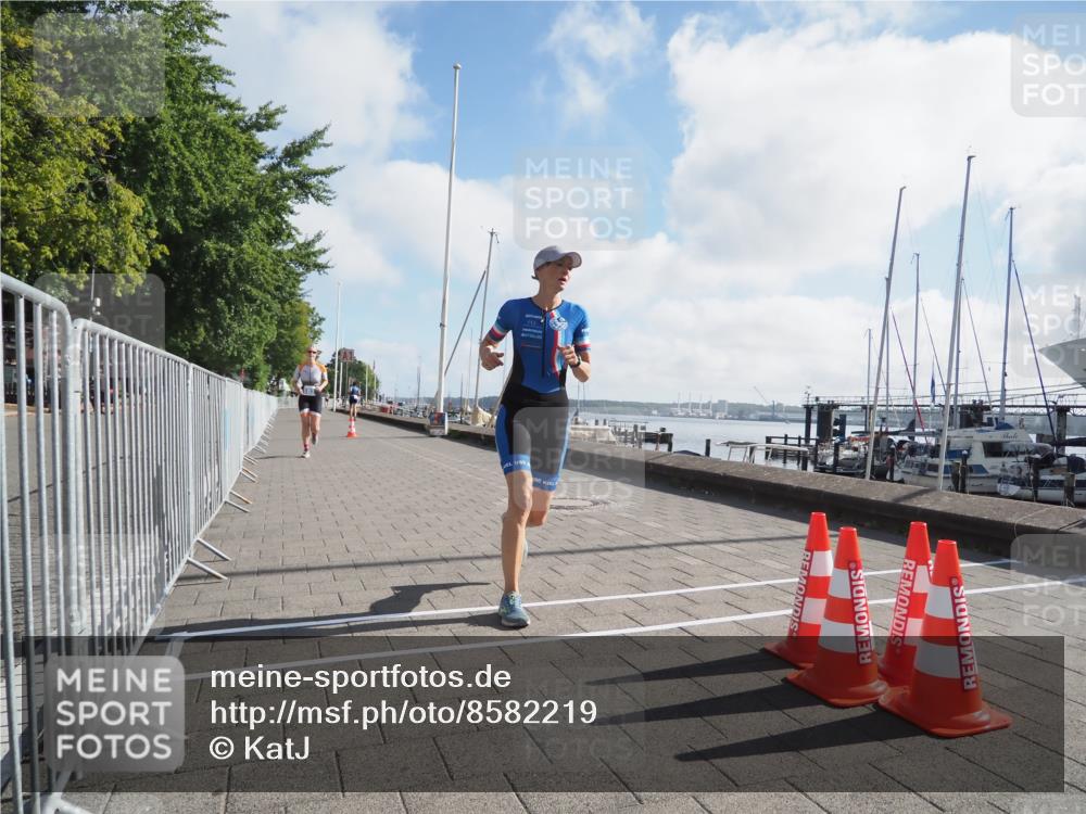 17.08.2025 - KN Förde Triathlon 2025 KatJ http://msf.ph/oto/8582219 17.08.2025 09:59:48 Laufen 103, 108 meine-sportfotos.de
