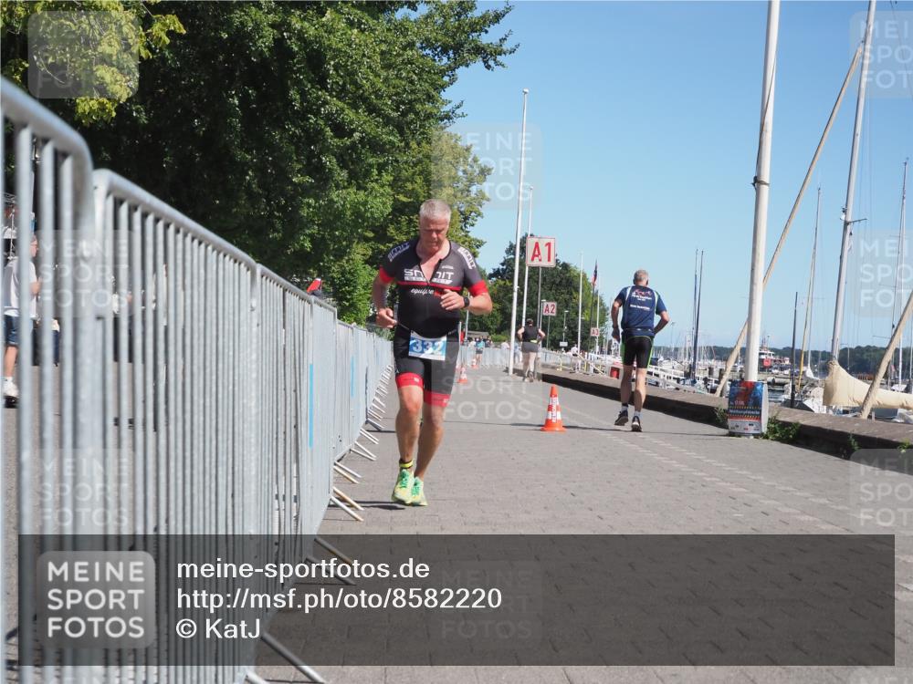 17.08.2025 - KN Förde Triathlon 2025 KatJ http://msf.ph/oto/8582220 17.08.2025 12:23:28 Laufen 332, 634 meine-sportfotos.de
