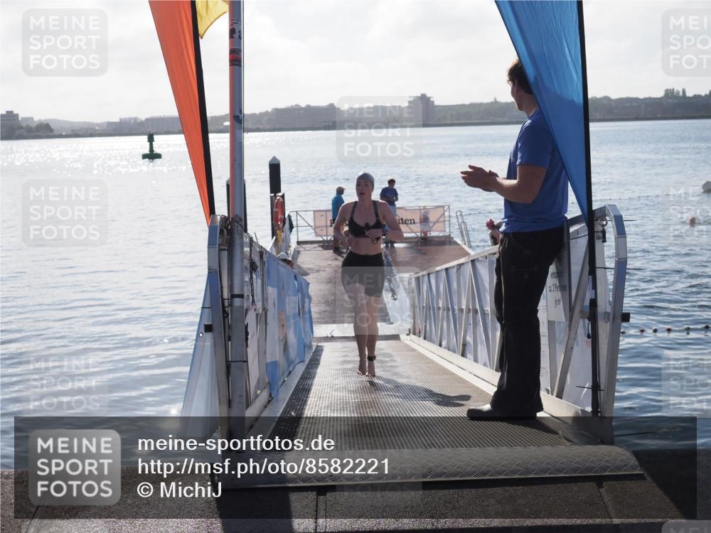 17.08.2025 - KN Förde Triathlon 2025 MichiJ http://msf.ph/oto/8582221 17.08.2025 09:21:26 Schwimmen 171, 171, 194, 201, 230 meine-sportfotos.de
