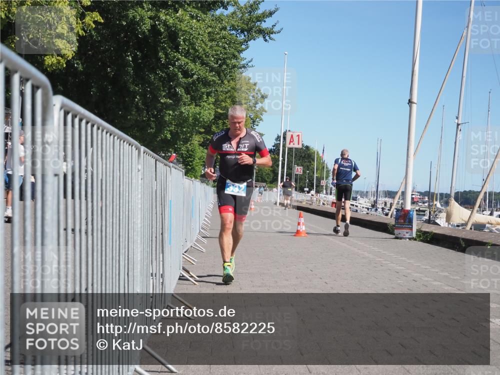 17.08.2025 - KN Förde Triathlon 2025 KatJ http://msf.ph/oto/8582225 17.08.2025 12:23:28 Laufen 332, 634 meine-sportfotos.de
