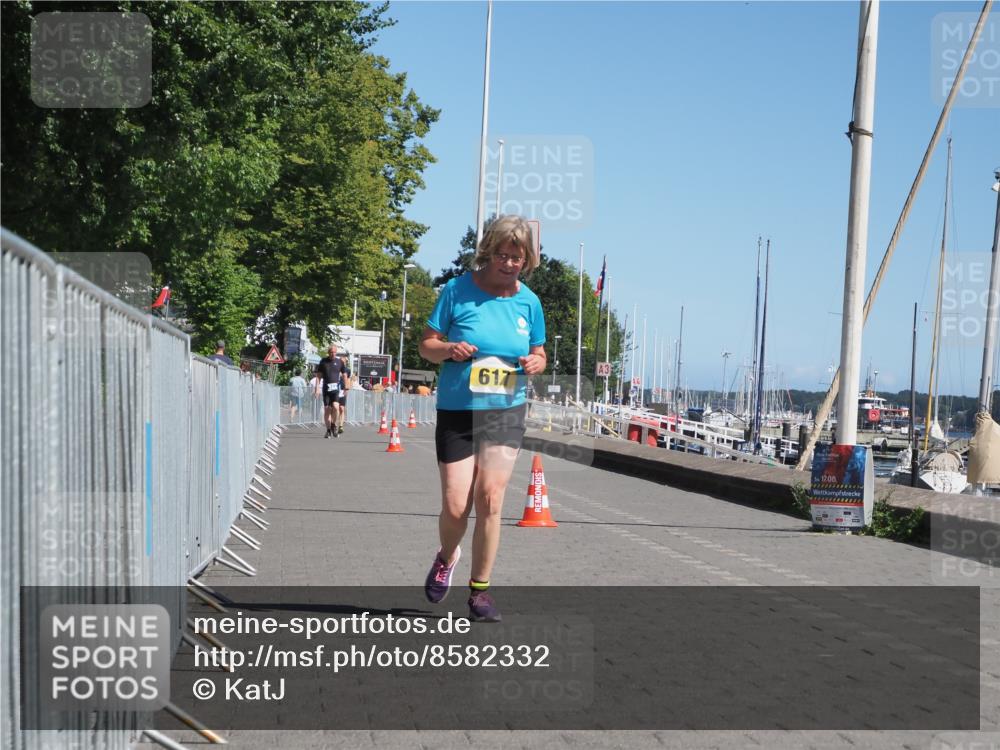 17.08.2025 - KN Förde Triathlon 2025 KatJ http://msf.ph/oto/8582332 17.08.2025 12:24:08 Laufen 617 meine-sportfotos.de
