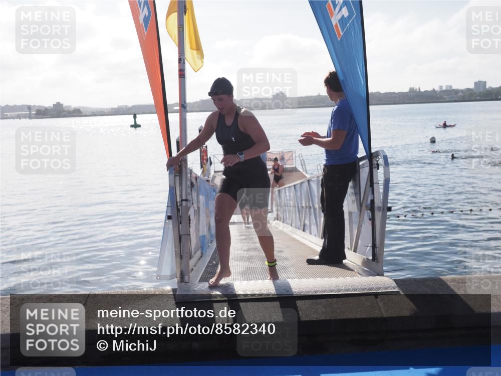 17.08.2025 - KN Förde Triathlon 2025 MichiJ http://msf.ph/oto/8582340 17.08.2025 09:21:32 Schwimmen 171, 194, 201, 194, 201, 230 meine-sportfotos.de