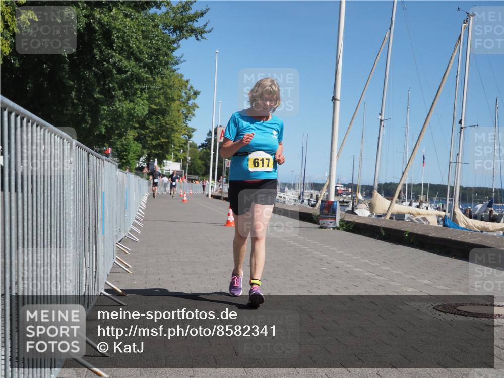 17.08.2025 - KN Förde Triathlon 2025 KatJ http://msf.ph/oto/8582341 17.08.2025 12:24:11 Laufen 617 meine-sportfotos.de