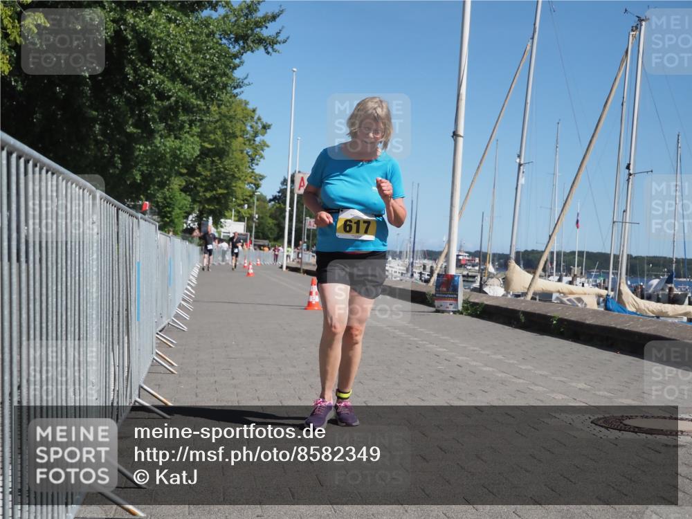 17.08.2025 - KN Förde Triathlon 2025 KatJ http://msf.ph/oto/8582349 17.08.2025 12:24:11 Laufen 617 meine-sportfotos.de
