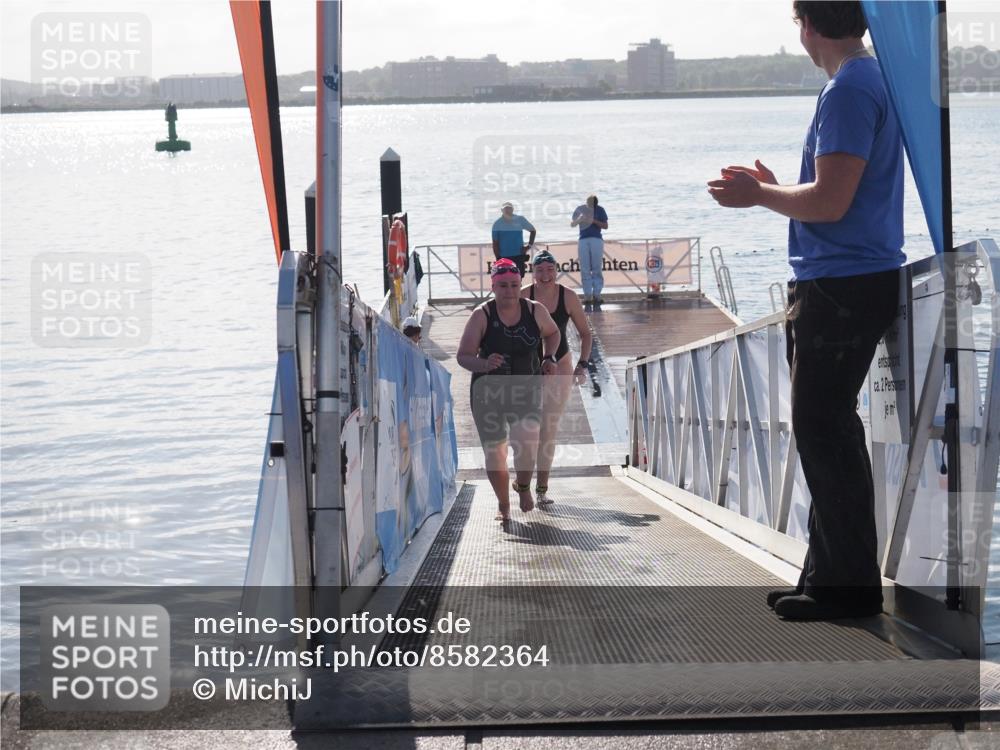 17.08.2025 - KN Förde Triathlon 2025 MichiJ http://msf.ph/oto/8582364 17.08.2025 09:21:35 Schwimmen 171, 194, 201, 230, 194, 230 meine-sportfotos.de