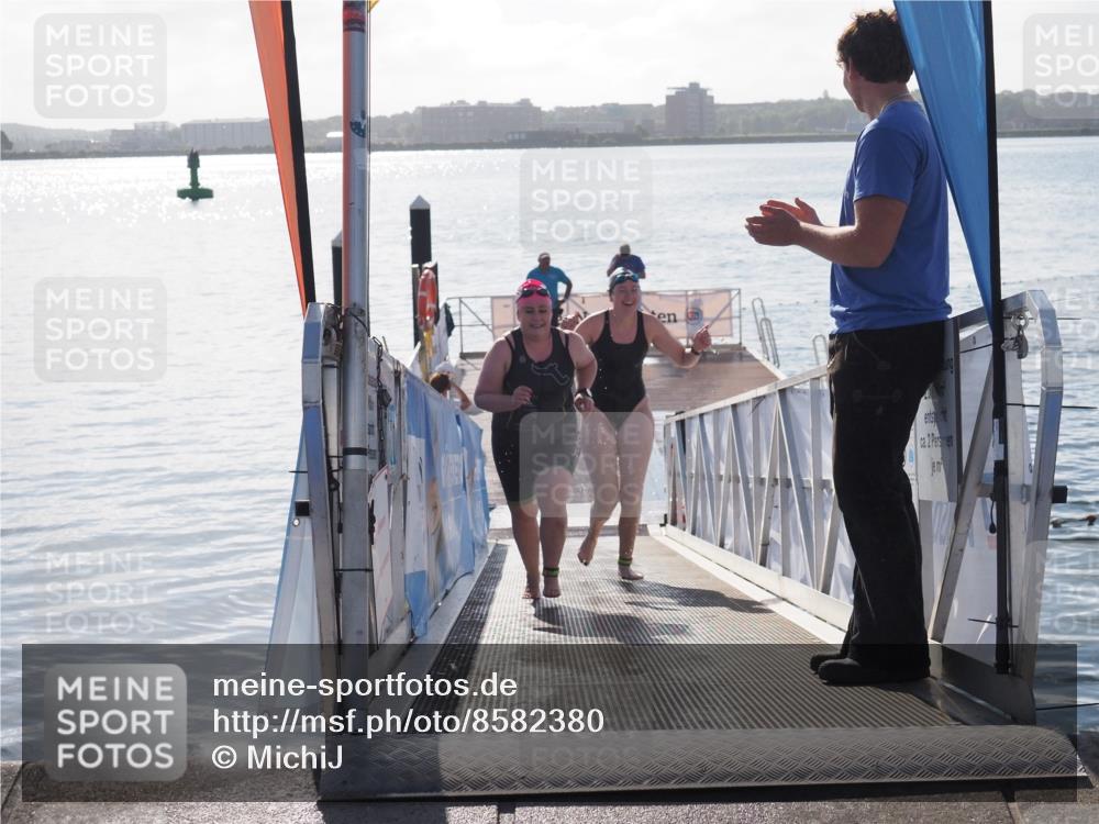 17.08.2025 - KN Förde Triathlon 2025 MichiJ http://msf.ph/oto/8582380 17.08.2025 09:21:36 Schwimmen 171, 194, 201, 230, 194, 230 meine-sportfotos.de