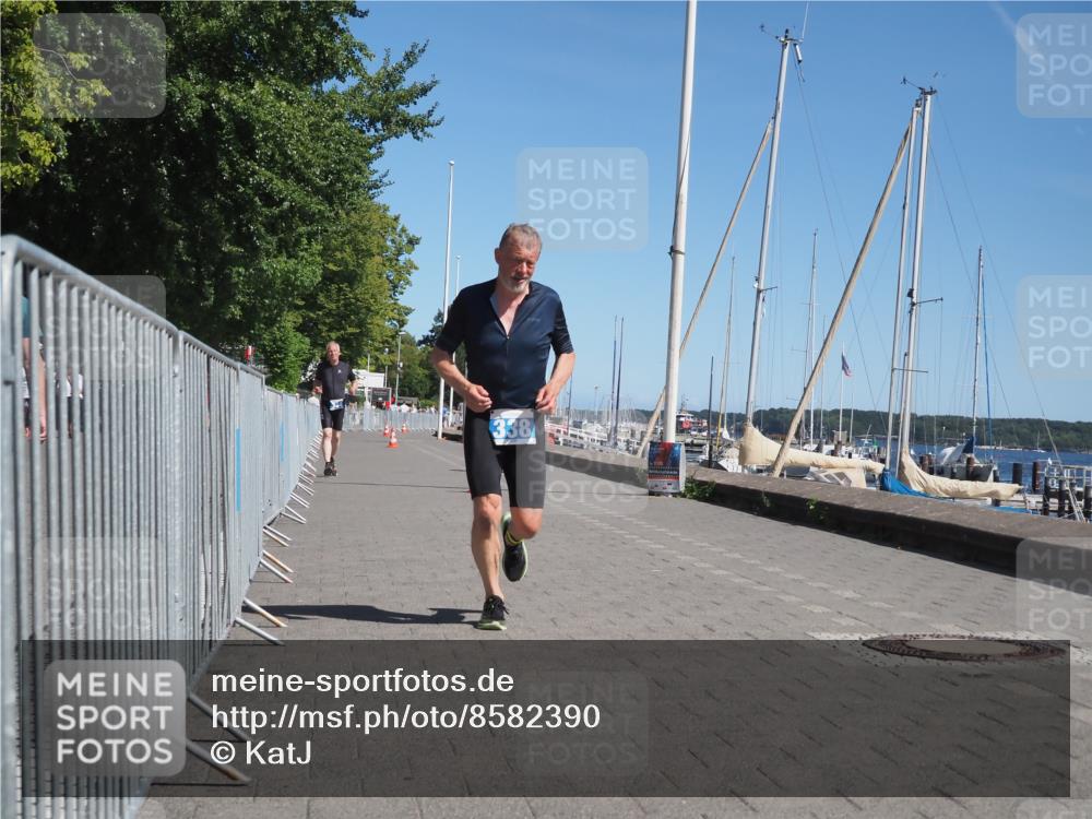 17.08.2025 - KN Förde Triathlon 2025 KatJ http://msf.ph/oto/8582390 17.08.2025 12:24:27 Laufen 338, 344 meine-sportfotos.de
