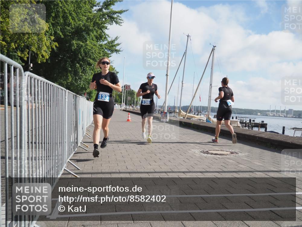 17.08.2025 - KN Förde Triathlon 2025 KatJ http://msf.ph/oto/8582402 17.08.2025 10:00:37 Laufen 119, 133, 136 meine-sportfotos.de