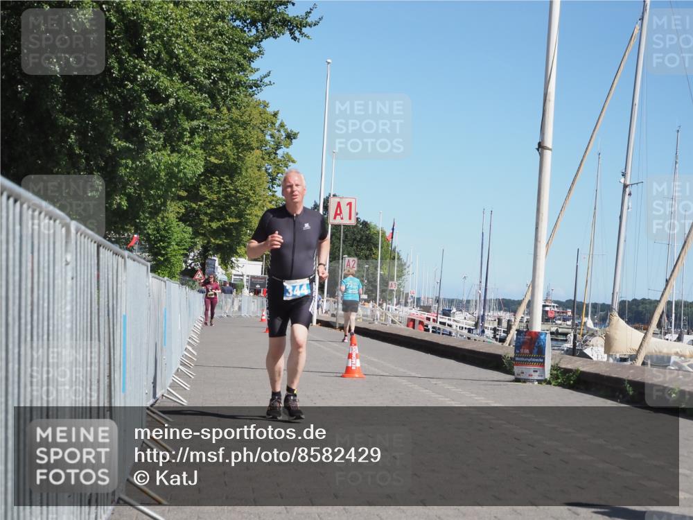17.08.2025 - KN Förde Triathlon 2025 KatJ http://msf.ph/oto/8582429 17.08.2025 12:24:32 Laufen 344 meine-sportfotos.de