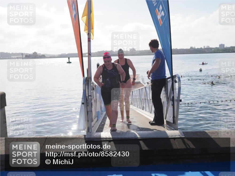 17.08.2025 - KN Förde Triathlon 2025 MichiJ http://msf.ph/oto/8582430 17.08.2025 09:21:38 Schwimmen 171, 194, 201, 230, 230, 244 meine-sportfotos.de